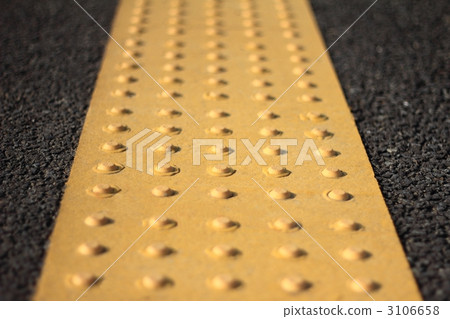 Braille block 3106658