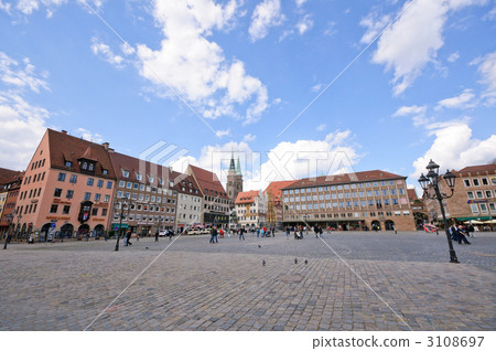 德國紐倫堡中央廣場 德國紐倫堡中央廣場 3108697