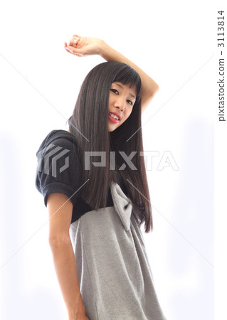 Model Toko 3113814