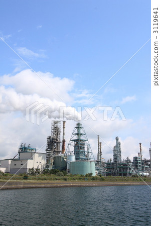 Oil refinery 3119641