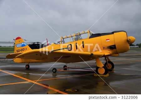 軍事機器 螺旋槳飛機 支柱飛機 3122006