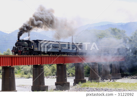 steam locomotive, steam locomotives, S L 3122092