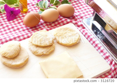 Raw Pasta Cooking Scene Raw Pasta Cooking Scene 3128720