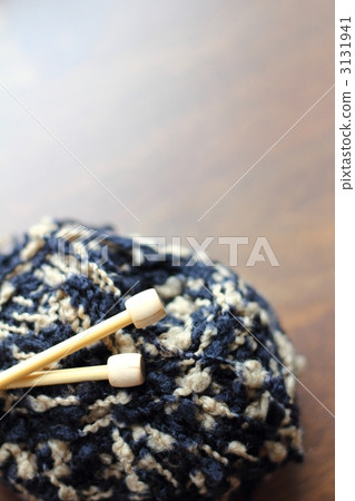 Knitting 3131941