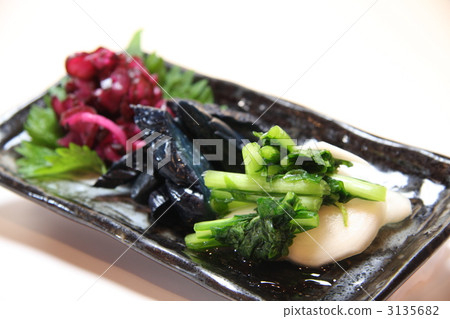 pickles 3135682