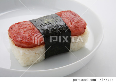 Wrapped spam muscle 3135747