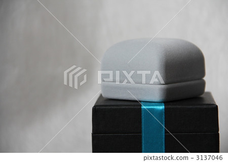 present, birthday, birthdays 3137046