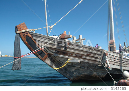 Kitamatee ship that entered Toyama Port "Michinoku Maru" 3142263