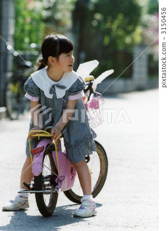 Girl 107 Girl 107 3150456