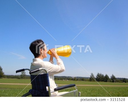 Support with megaphone Support with megaphone 3151528