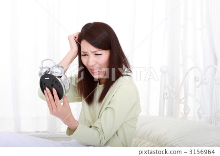 我睡過頭了一個女人 我睡過頭了一個女人 3156964