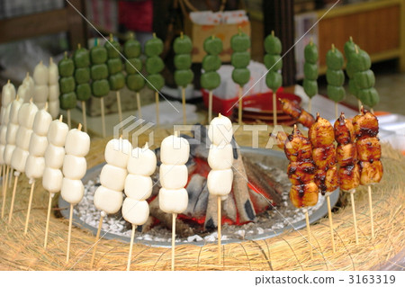 dango on a stick, dango skewer, dumplings 3163319