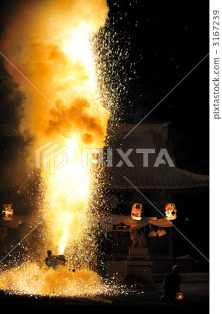 Hand fireworks 3167239