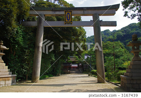 Iwashimizu Hachiman Shrine, First Torii Gate (Yawata City, Kyoto Prefecture) 3167439