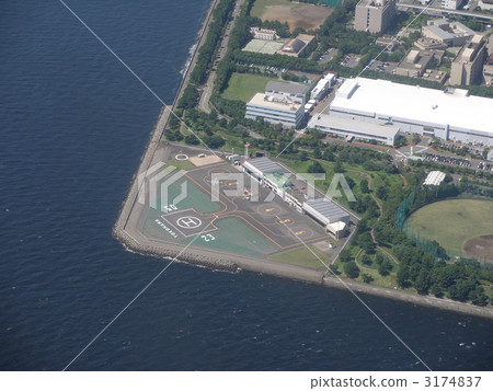 Yokohama heliport 3174837
