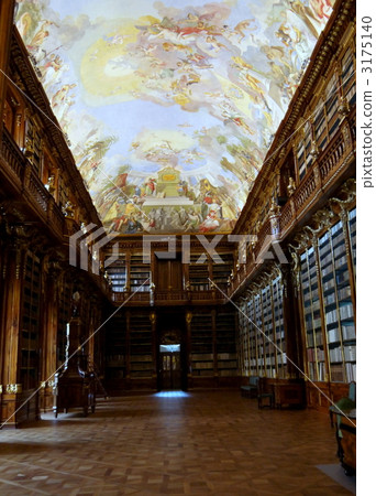 在哲學期間 在哲學期間 3175140