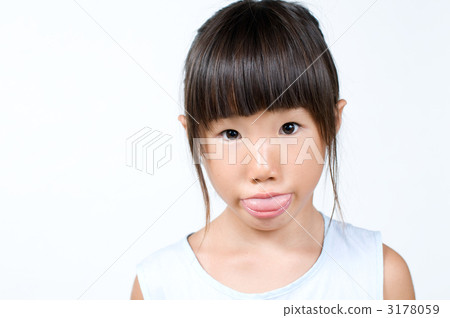 奇怪的女孩 3178059