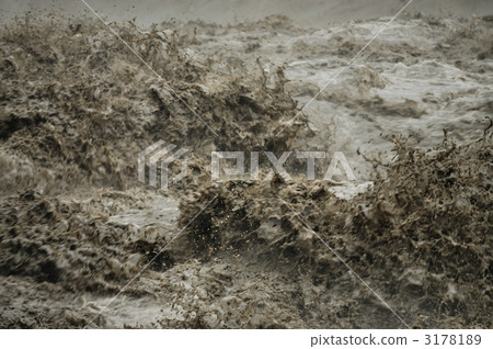 Muddy stream Muddy stream 3178189