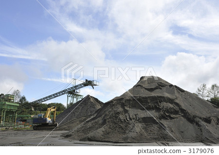 Gravel collection site Gravel collection site 3179076