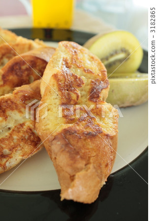 French toast	 3182865