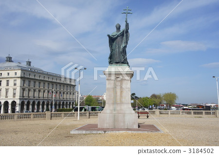 拉維切裡爵士 拉維切裡爵士 3184502