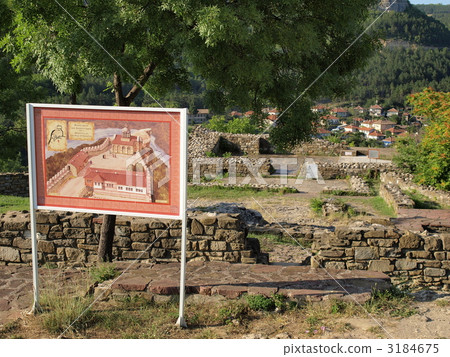 “Zarevets山教堂遺址”（保加利亞，大特爾諾沃） 3184675