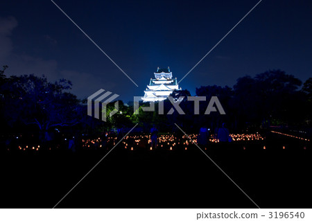 Osaka Castle "View of the castle light" 3196540