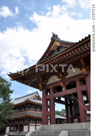 首页 照片 日本风景 东京 东京晴空塔 池上本门寺钟楼和niben门*