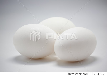 3 eggs 3204142