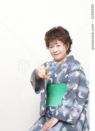 日式服裝 年長 指 3206090