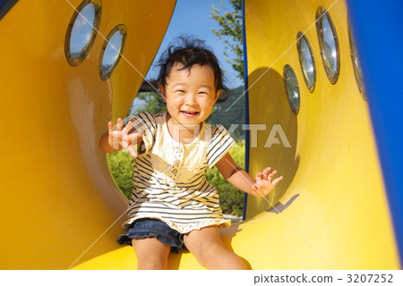 person, child, kid 3207252
