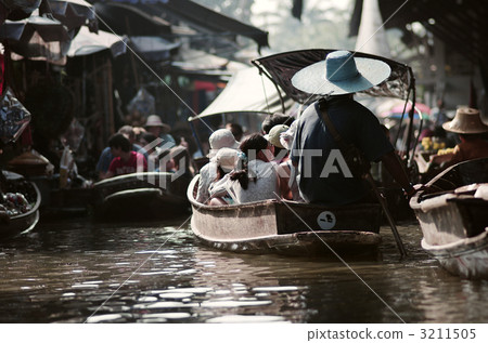Damnoen Saduak Floating Market 3211505