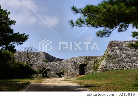 Zakkuri castle ruins 3215919