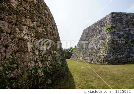 Zakkire castle ruins of Guo Guo 3215921
