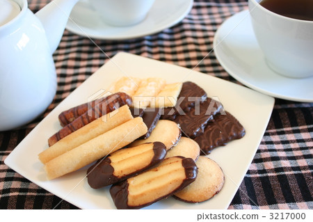 tea time  3217000