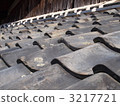 Old tile roof 2 3217721