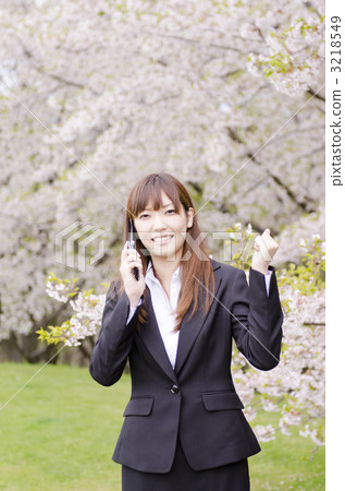 Sakura and OL (mobile phone guts pose) 3218549