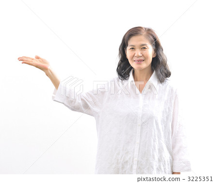 注視鏡頭 60幾歲 60多歲 3225351