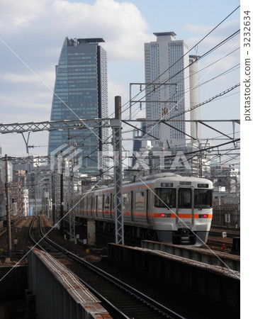 Line 313 running in Nagoya 3232634