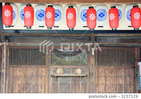 Yachiyoza Yachiyoza 3237129
