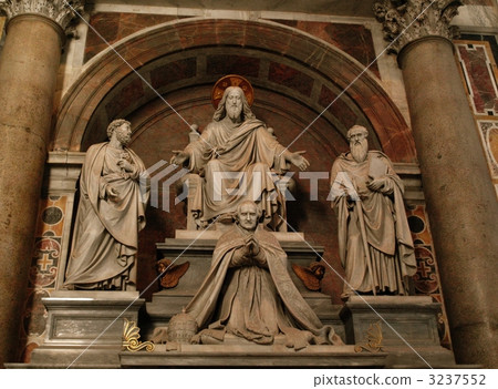 Vatican San Pietro Cathedral 3237552