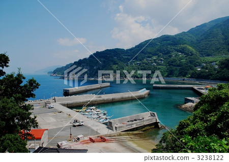 Kikizu fishing port 3238122