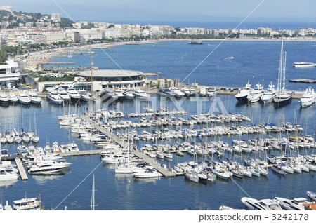 Scenery of the coast of Cannes Scenery of the coast of Cannes 3242178