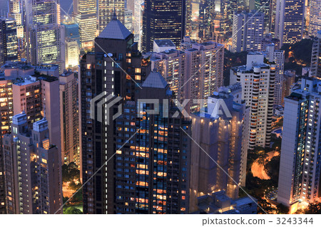 Twilight / Immediately after sunset / Victoria Peak / Hong Kong Island / Hong Kong 3243344