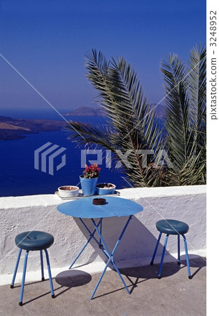 Open cafe in Greece Santorini 3248952