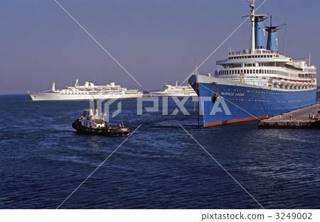 Athens port 3249002