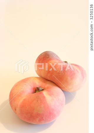 Spanish peach Spanish peach 3250136