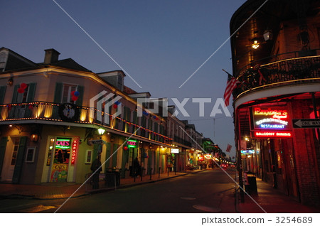 Bourbon Street 3254689