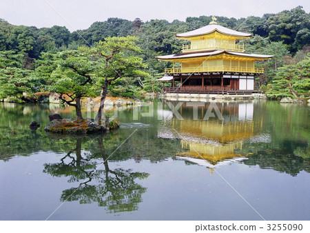 雪中的金閣寺 3255090