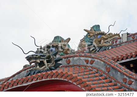 Shuri Castle Tadashi The symbol of the King King Dragon 3255477